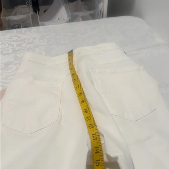 Mother Hi-Waist Capri Jeans. Ladies 32 - Picture 13 of 16